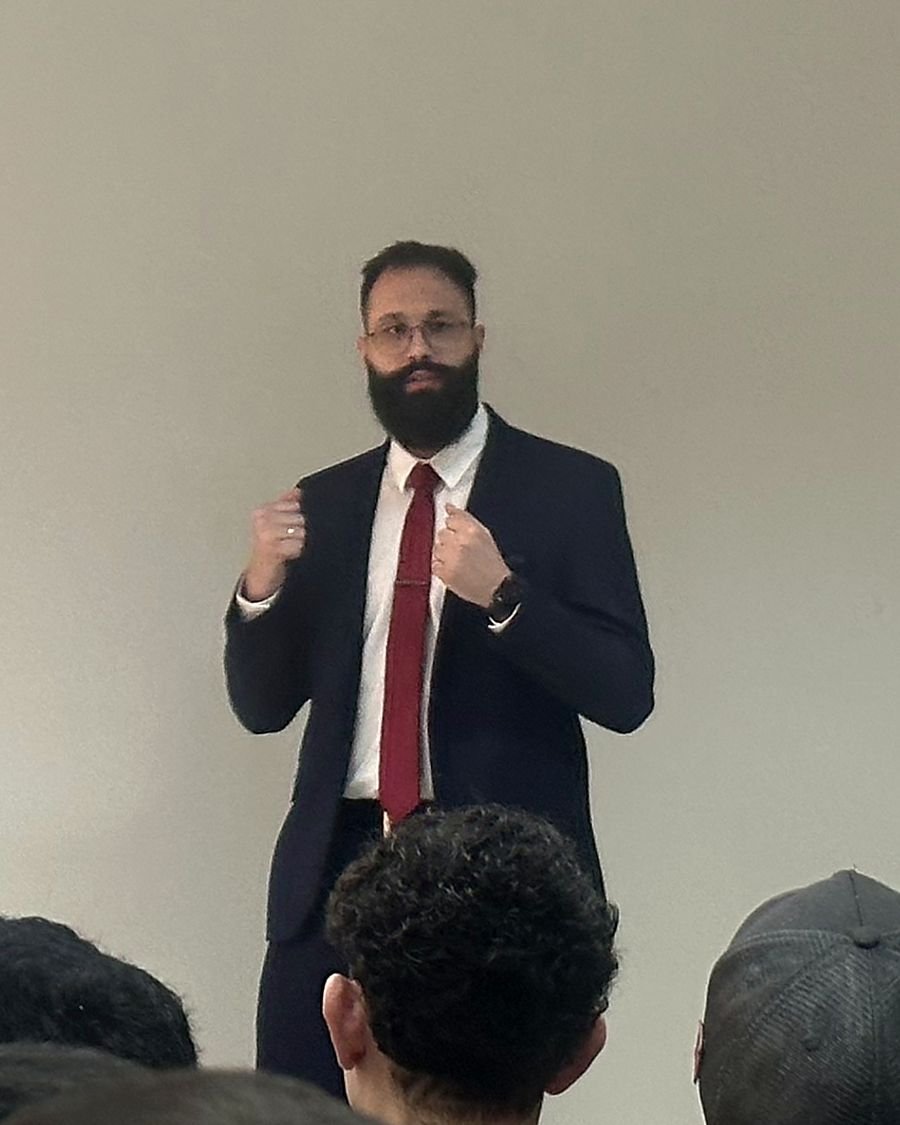 Dr. Gustavo R. Matias. Palestra na SIPAT